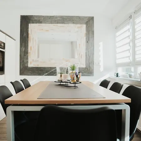 Wohnoffice Mit Uebernachtungsmoeglichkeit Residenz Fischbach Kiba *