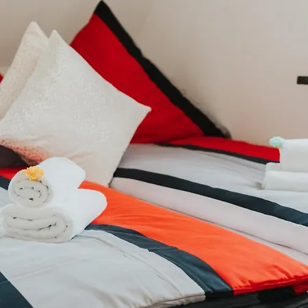 Wohnoffice Mit Uebernachtungsmoeglichkeit Residenz Fischbach Kiba Apartamento