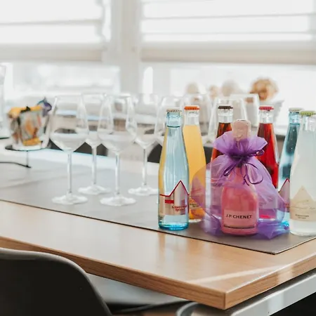 Wohnoffice Mit Uebernachtungsmoeglichkeit Residenz Fischbach Kiba Apartamento Friedrichshafen