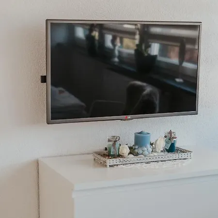 Lägenhet Wohnoffice Mit Uebernachtungsmoeglichkeit Residenz Fischbach Kiba