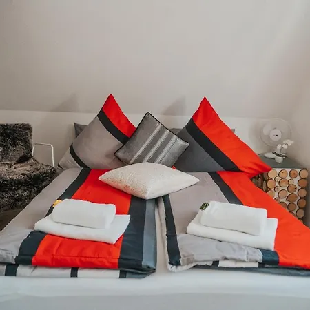 Wohnoffice Mit Uebernachtungsmoeglichkeit Residenz Fischbach Kiba * Friedrichshafen