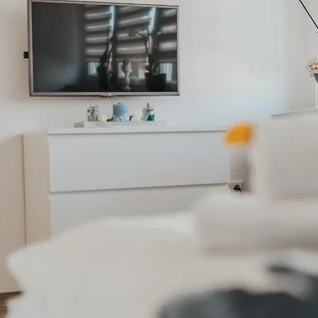 Wohnoffice Mit Uebernachtungsmoeglichkeit Residenz Fischbach Kiba *