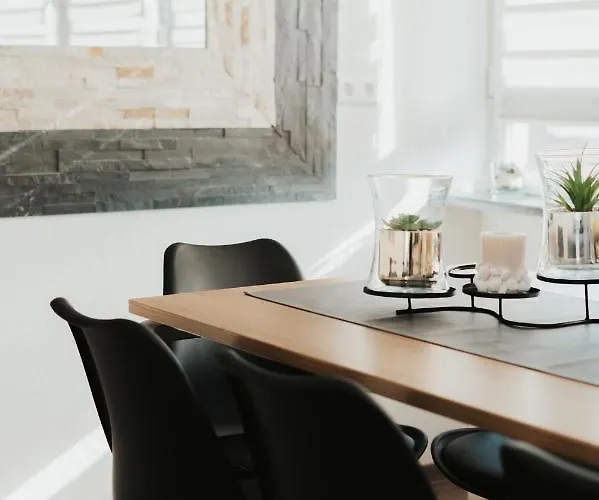 Wohnoffice Mit Uebernachtungsmoeglichkeit Residenz Fischbach Kiba *