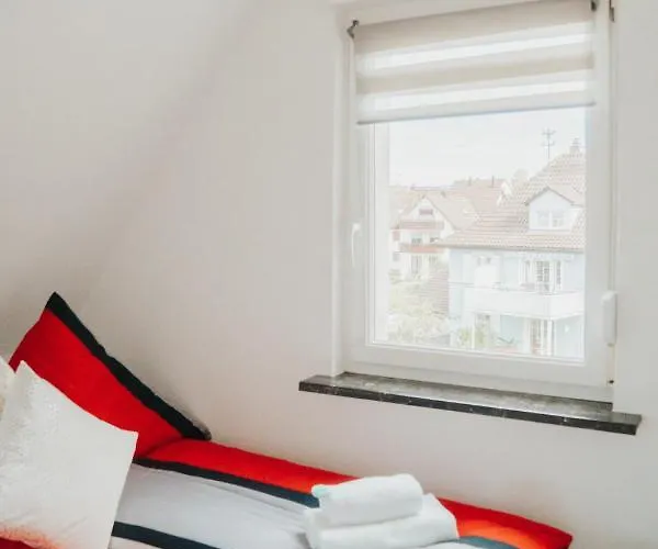 Apartamento Wohnoffice Mit Uebernachtungsmoeglichkeit Residenz Fischbach Kiba Friedrichshafen
